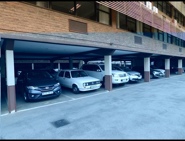 496M² OFFICE FOR SALE IN FERNDALE